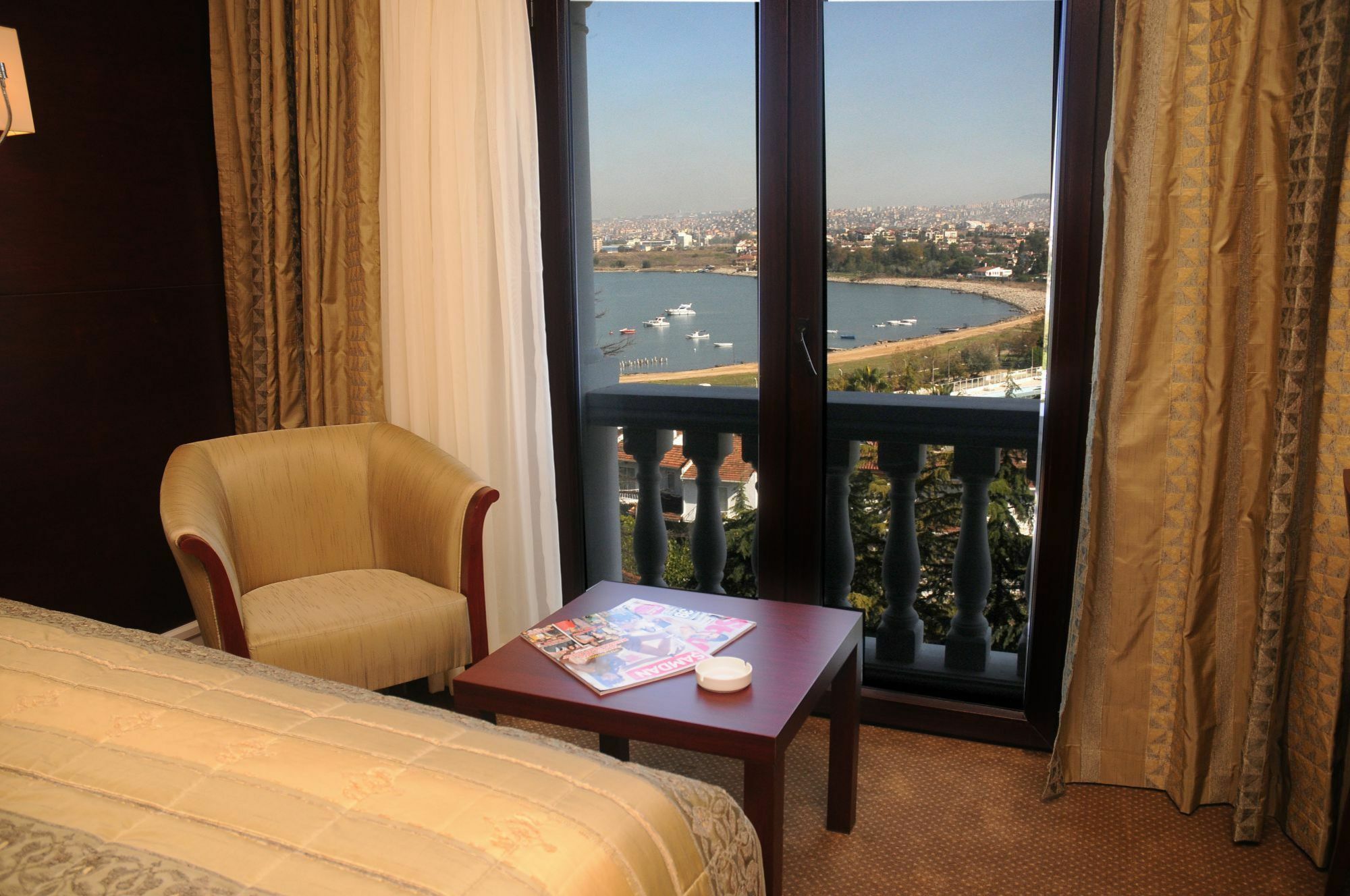 Paradise Island Hotel Darıca Εξωτερικό φωτογραφία